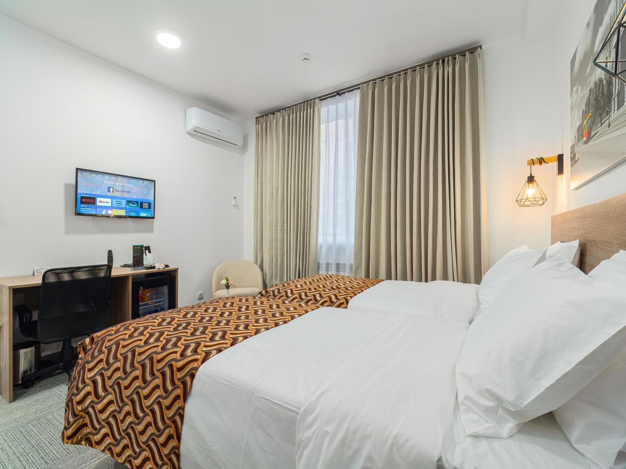 Ta Collection Hotel Кишинёв Экстерьер фото